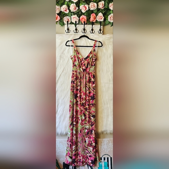 Selina Studio Summer Romance Floral Maxi Dress - Picture 1 of 9